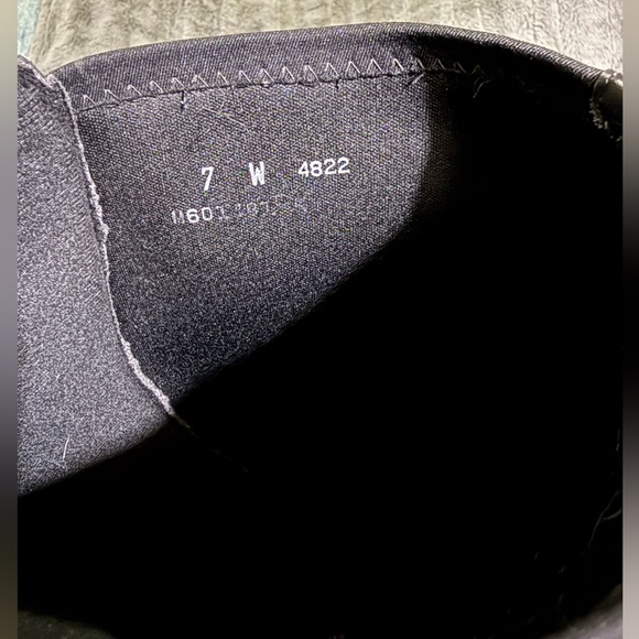 🎀Munro Black Knee High Boots🎀 - Picture 6 of 7